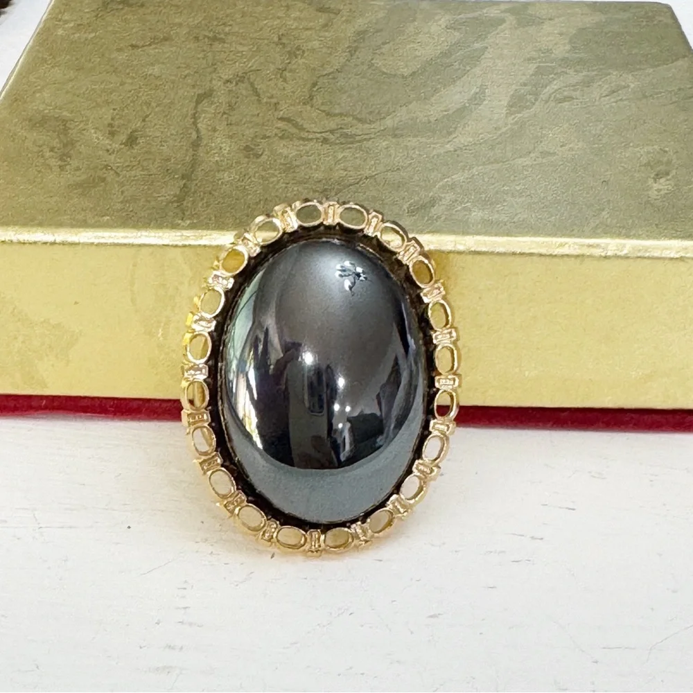 Elegant Black and Gold Oval Vintage West Germany Scarf Clip